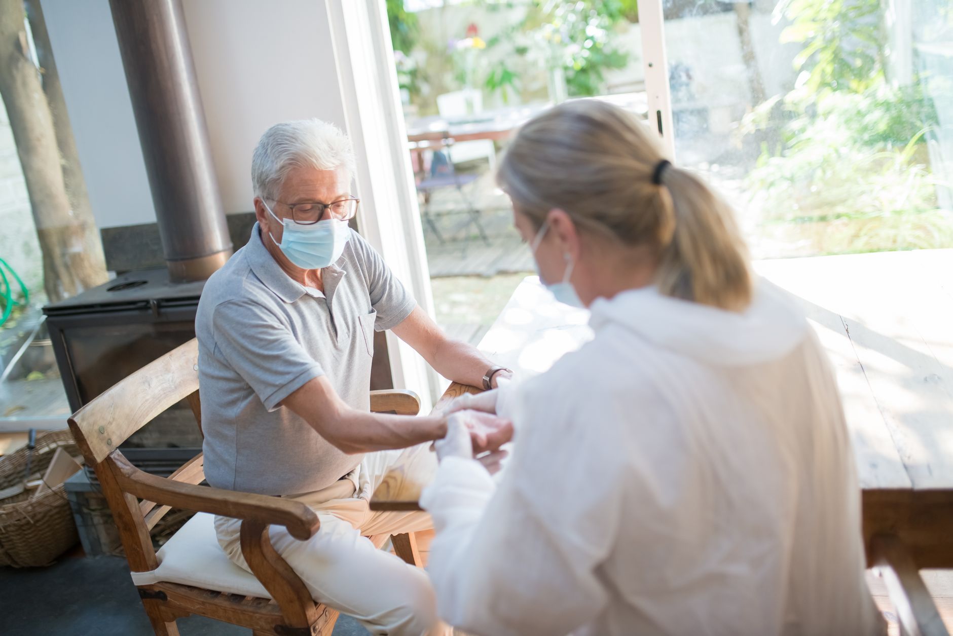 Infirmière à domicile équipe à Lyon